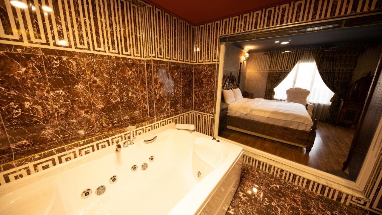 Reform Hotel วาน ภายนอก รูปภาพ