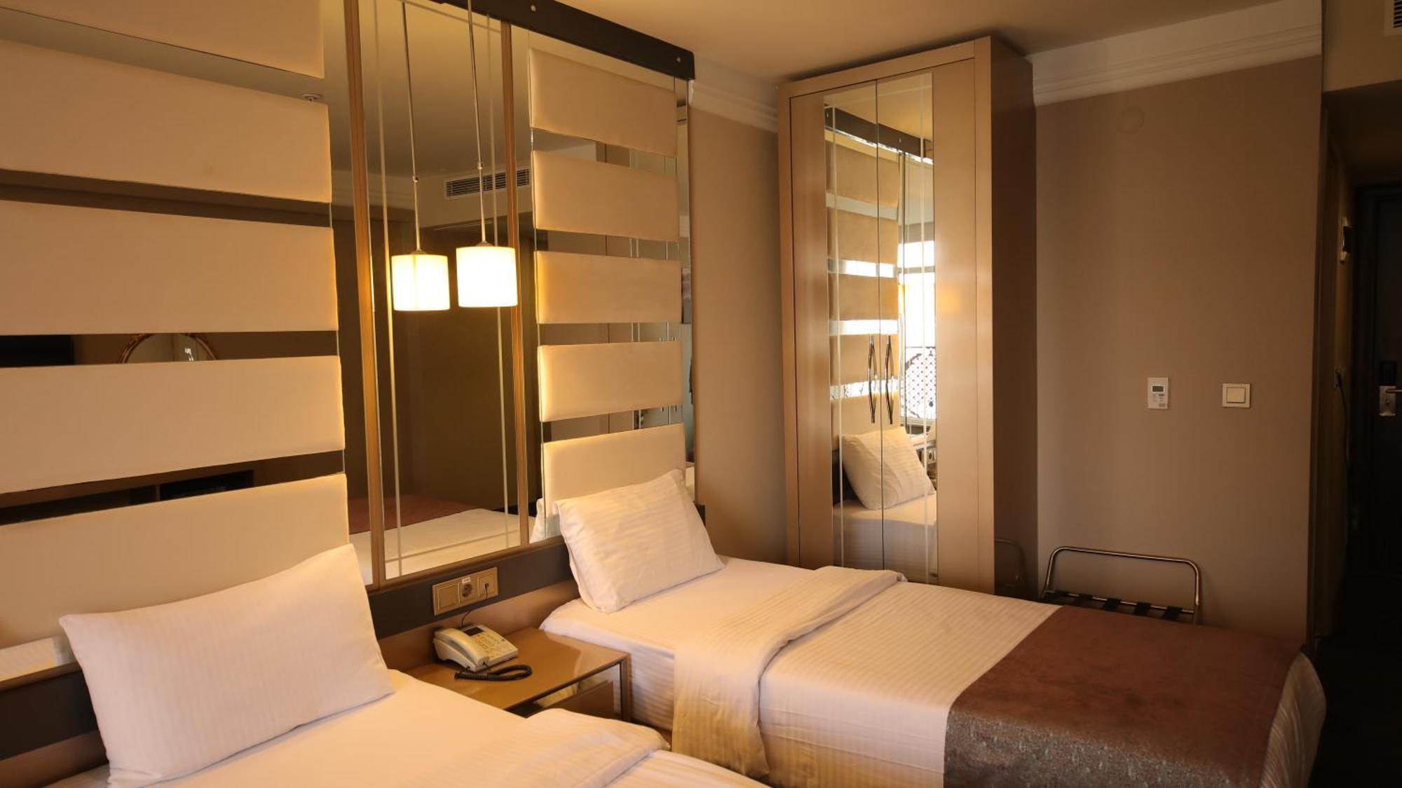 Reform Hotel วาน ภายนอก รูปภาพ